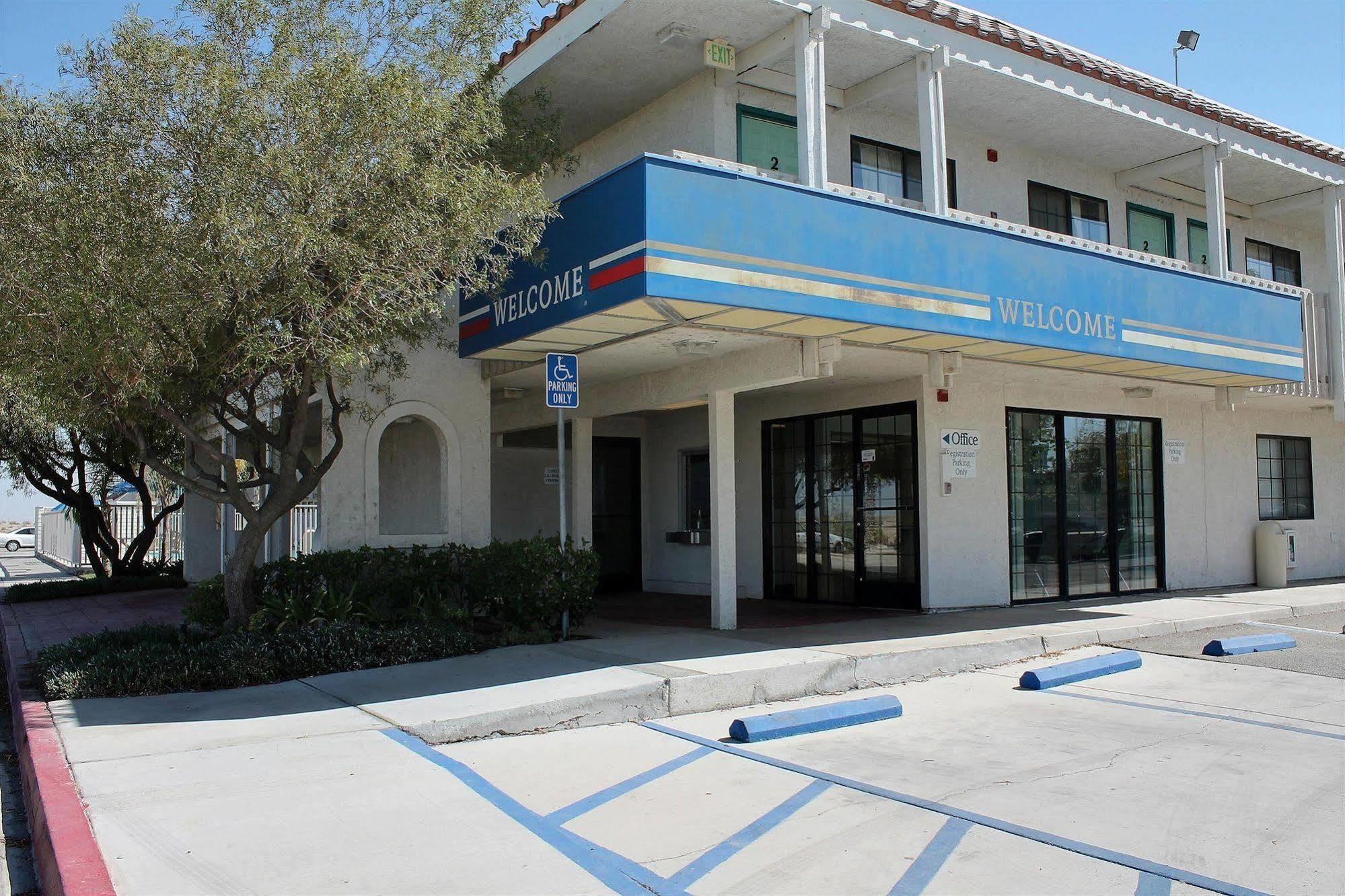 Vagabond Inn Buttonwillow North I-5 Kültér fotó