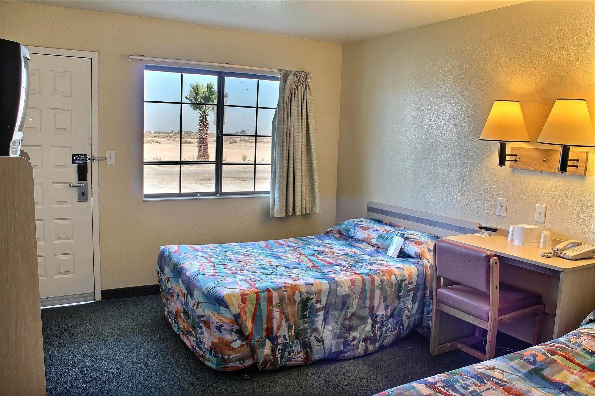 Vagabond Inn Buttonwillow North I-5 Kültér fotó