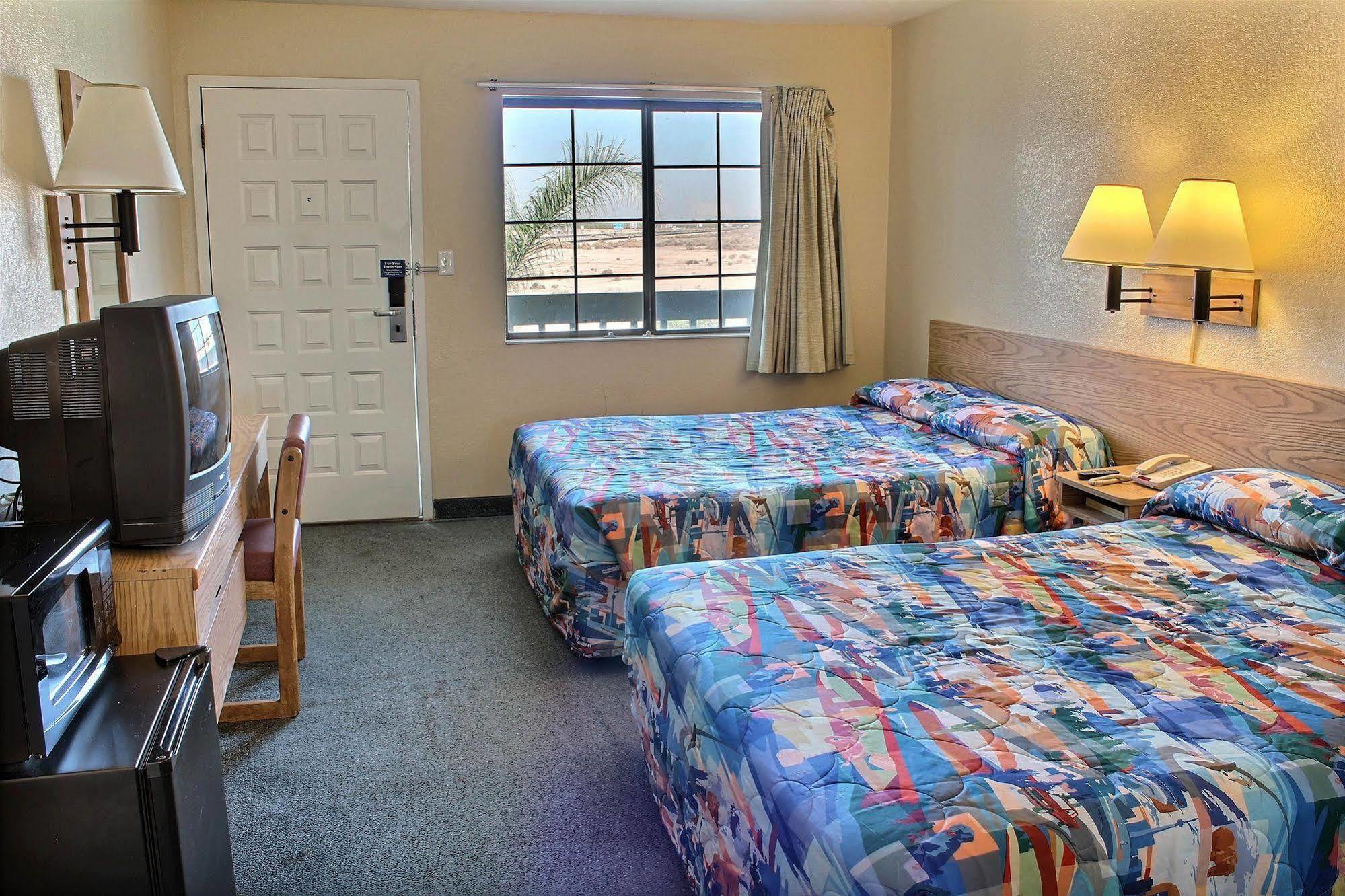 Vagabond Inn Buttonwillow North I-5 Kültér fotó