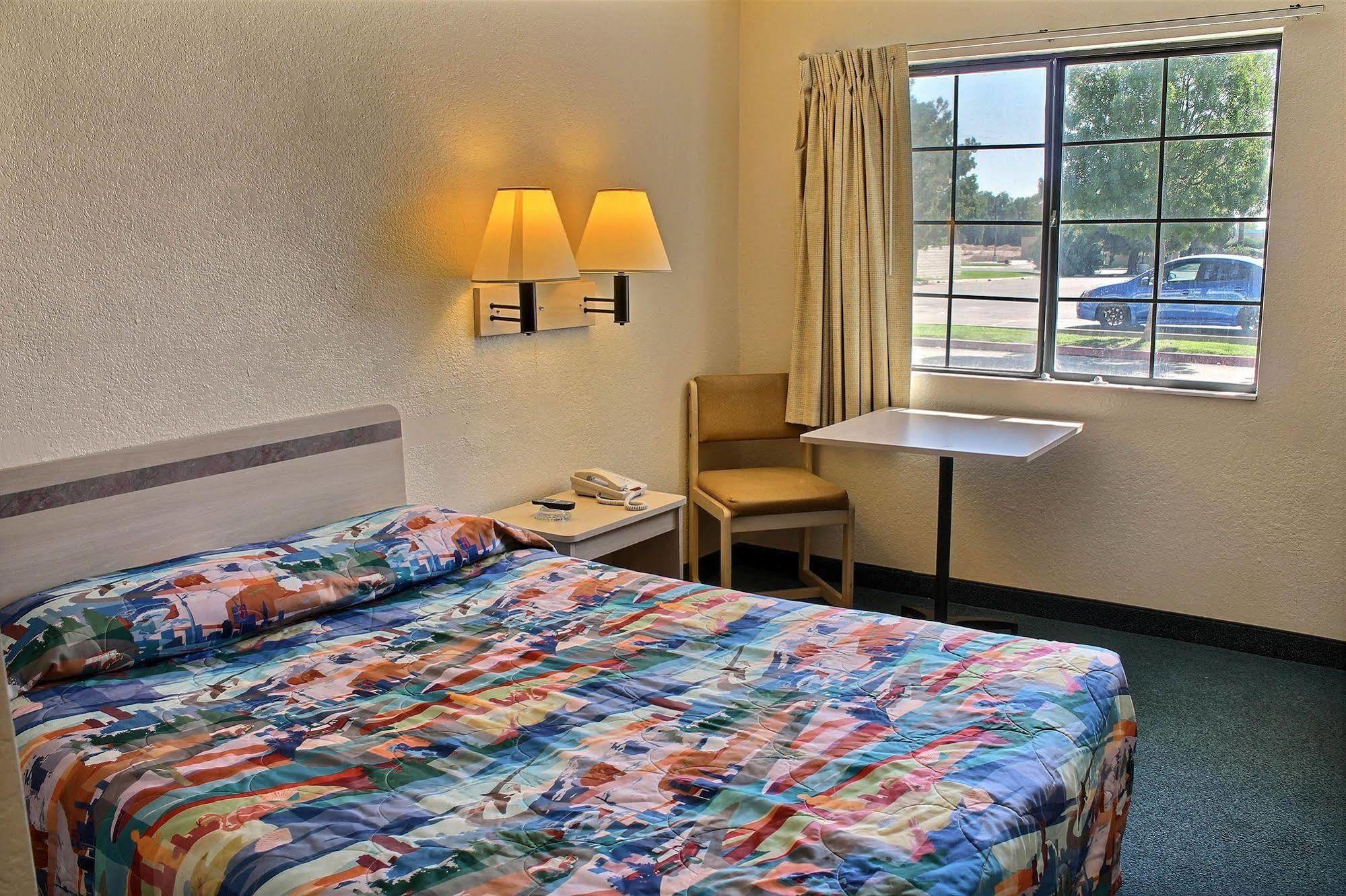 Vagabond Inn Buttonwillow North I-5 Kültér fotó