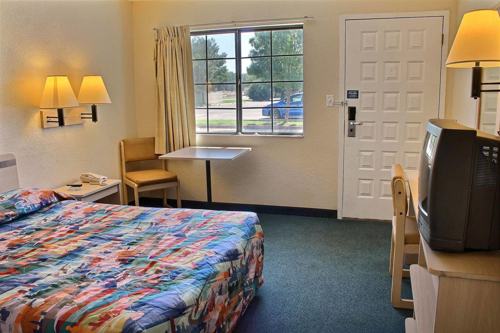 Vagabond Inn Buttonwillow North I-5 Kültér fotó