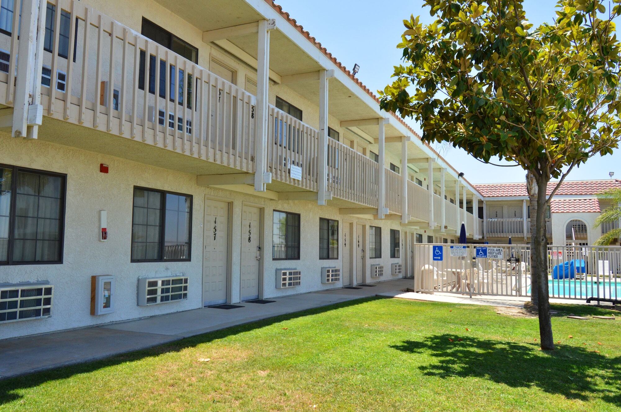 Vagabond Inn Buttonwillow North I-5 Kültér fotó